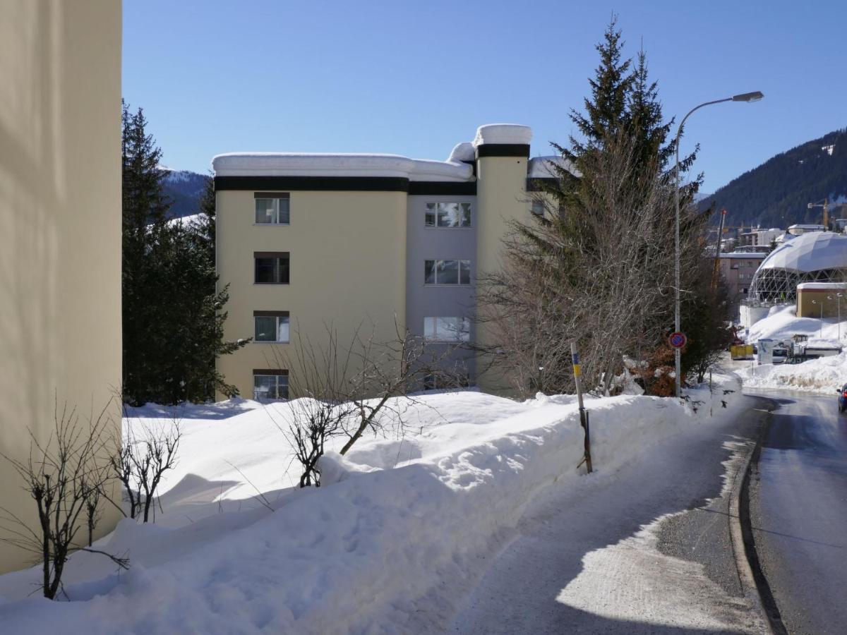 Apartment Allod-Park-46 By Interhome Davos Eksteriør bilde